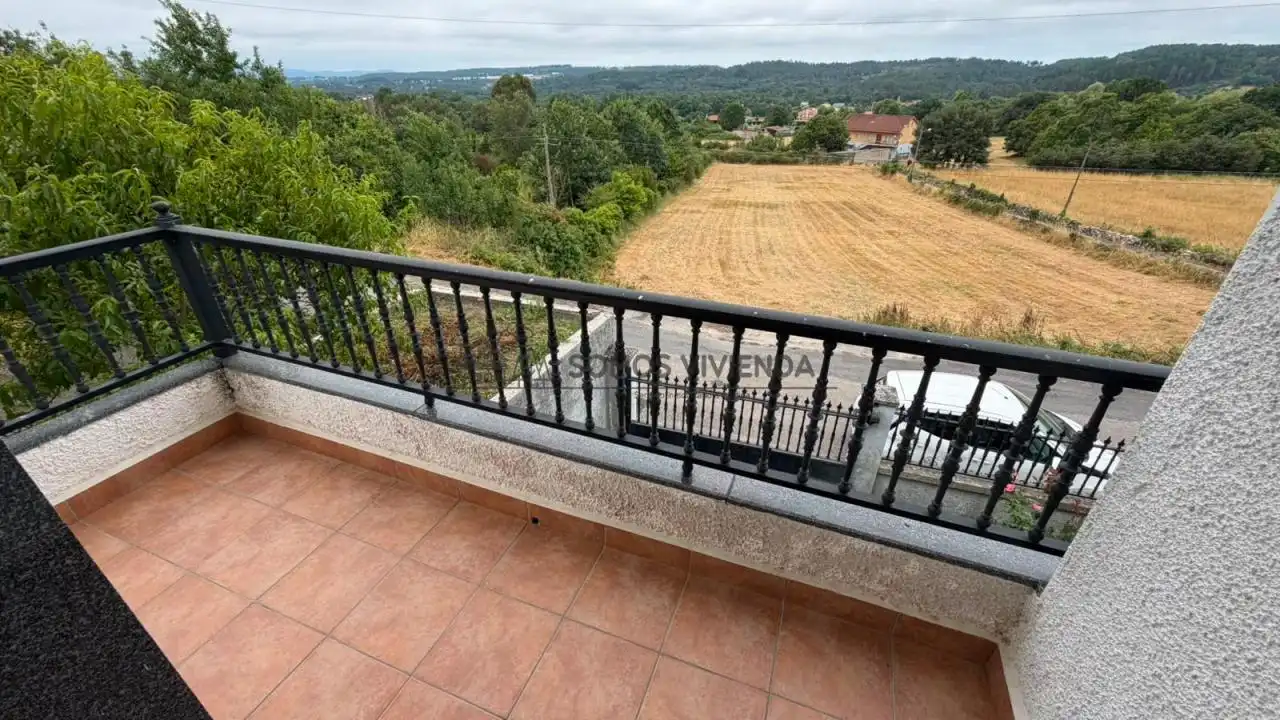 Terrassa de Casa o xalet en venda en O Pereiro de Aguiar  amb Calefacció, Jardí privat i Terrassa