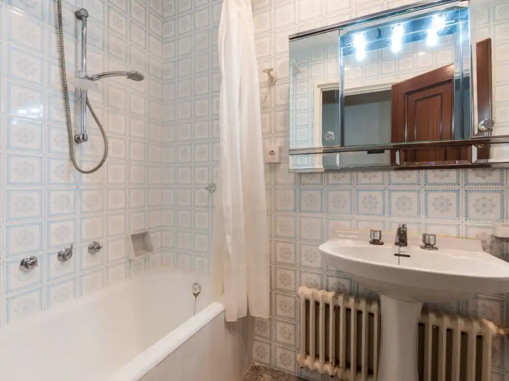 Flat for sale in Calle Eduard Rodeja, 6, Creu de la Mà
