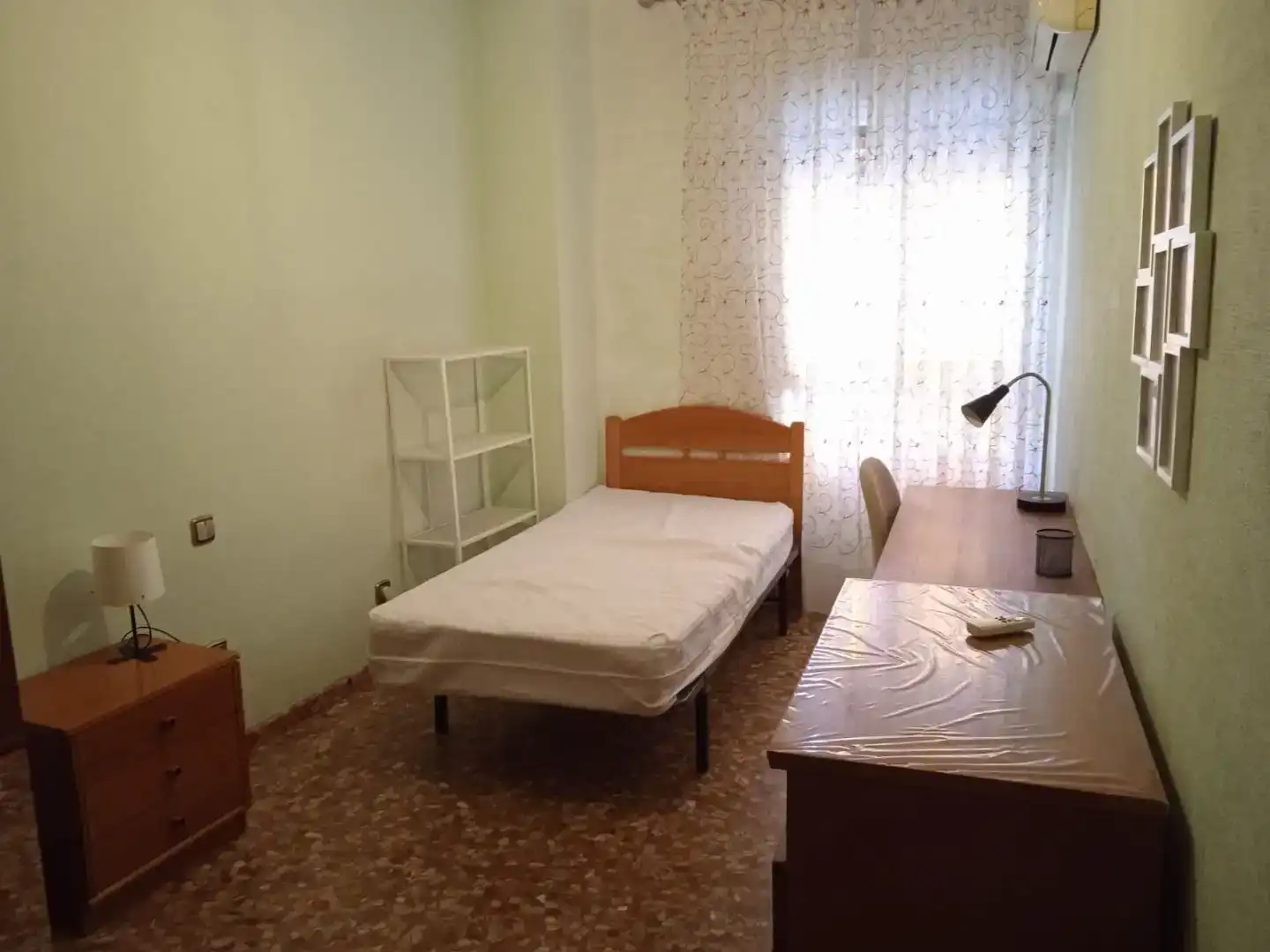 Schlafzimmer von Wohnung zur Miete in  Córdoba Capital mit Klimaanlage und Balkon