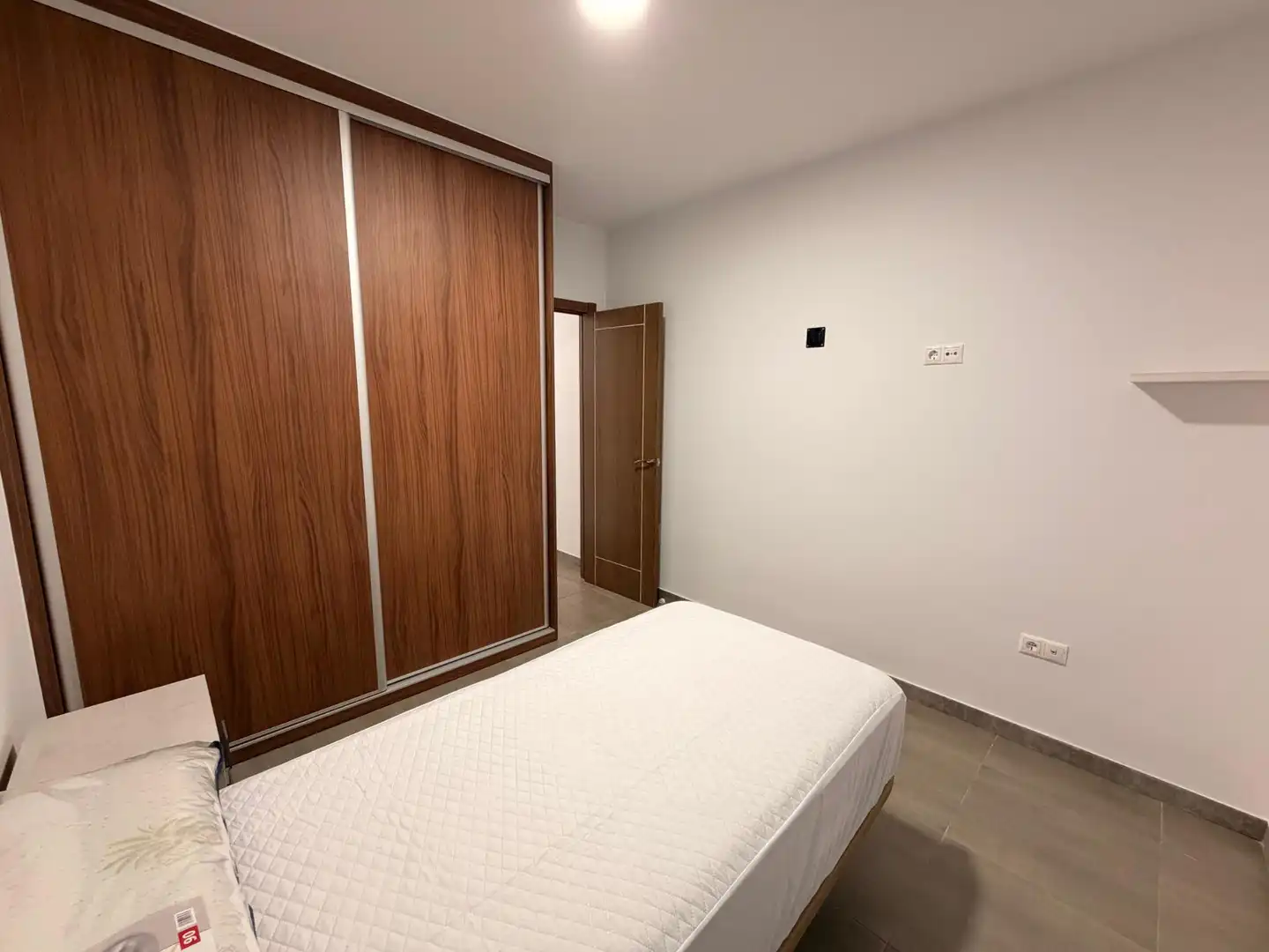 Schlafzimmer von Haus oder Chalet zur Miete in Viator mit Klimaanlage, Terrasse und Möbliert