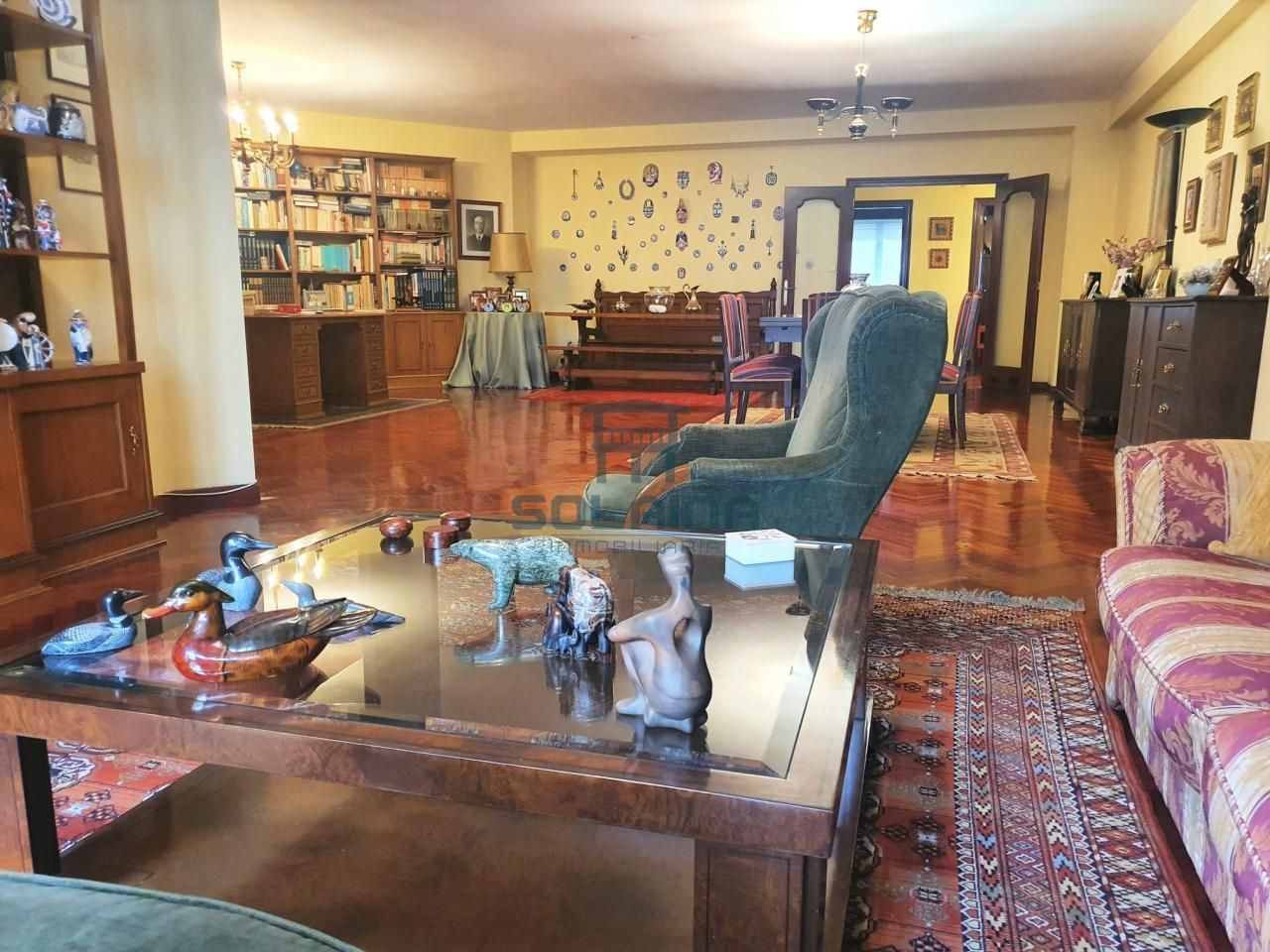 Sala d'estar de Pis en venda en Ourense Capital  amb Calefacció, Parquet i Traster