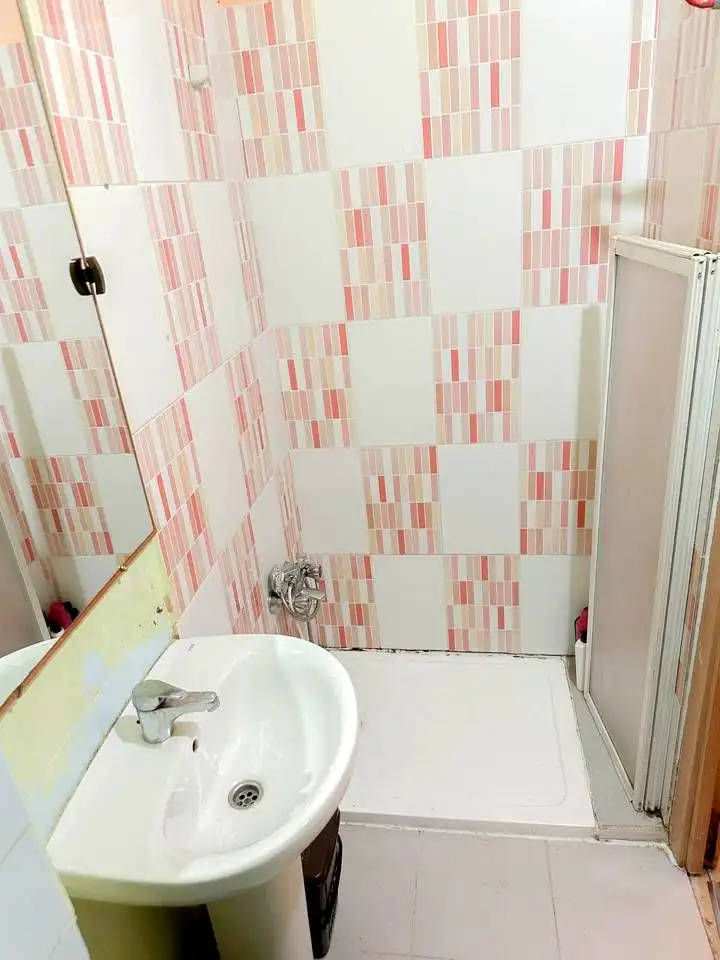 Bathroom of Apartments for sale in  Logroño