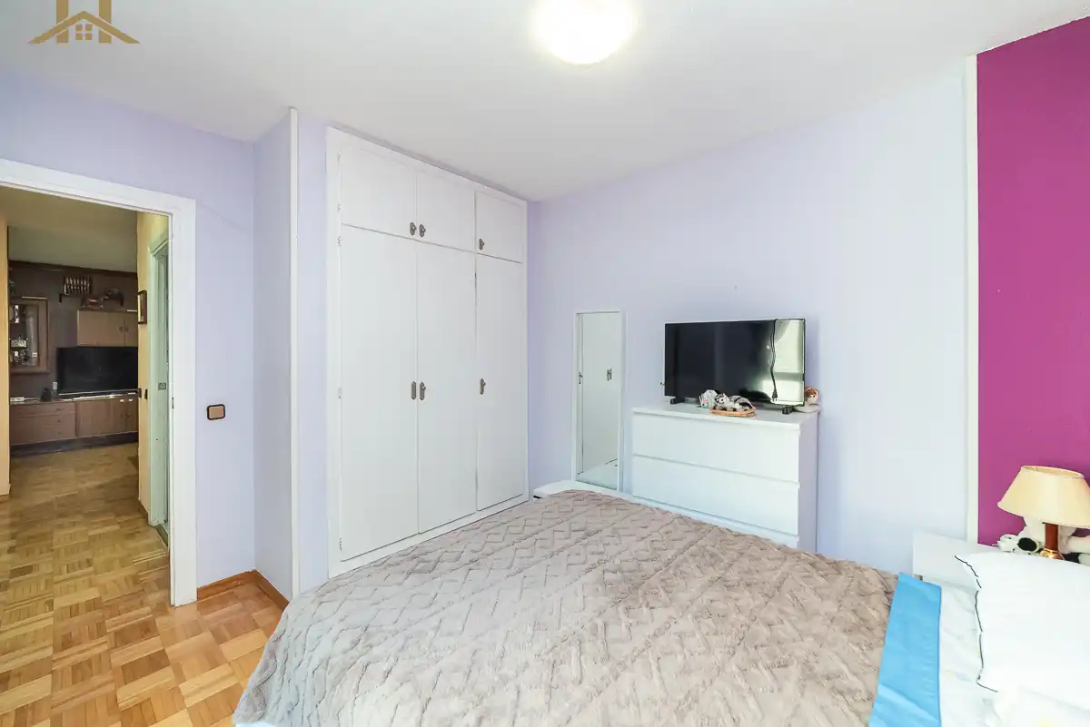 Bedroom of Flat for sale in Fuenlabrada  with Air Conditioner, Heating and Terrace