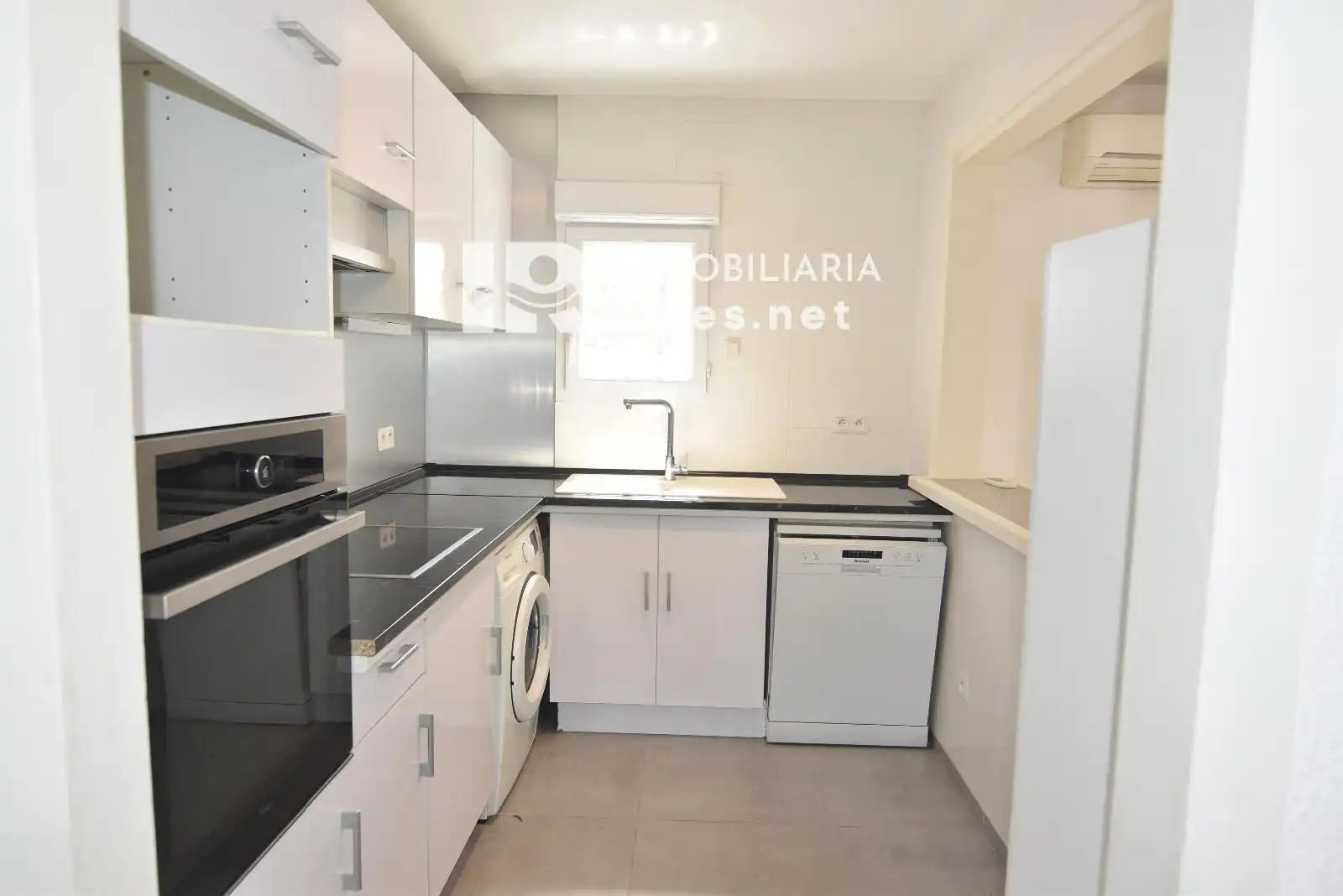 Kitchen of Houses for sale in Empuriabrava  with Air Conditioner