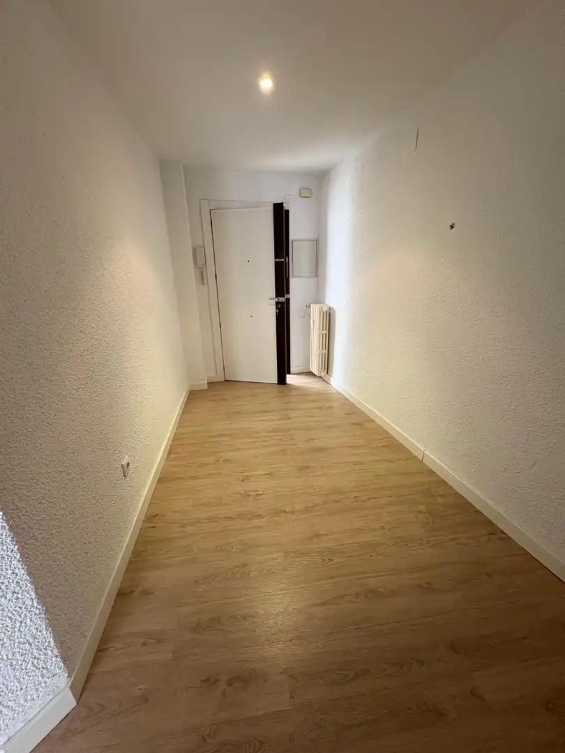 Flat for rent in Zaragoza  with Heating, Parquet flooring and Oven