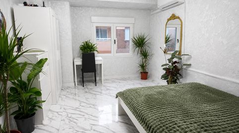 Foto 3 de Piso en venta en D'antonio Aparisi, Cardenal Benlloch, Mislata