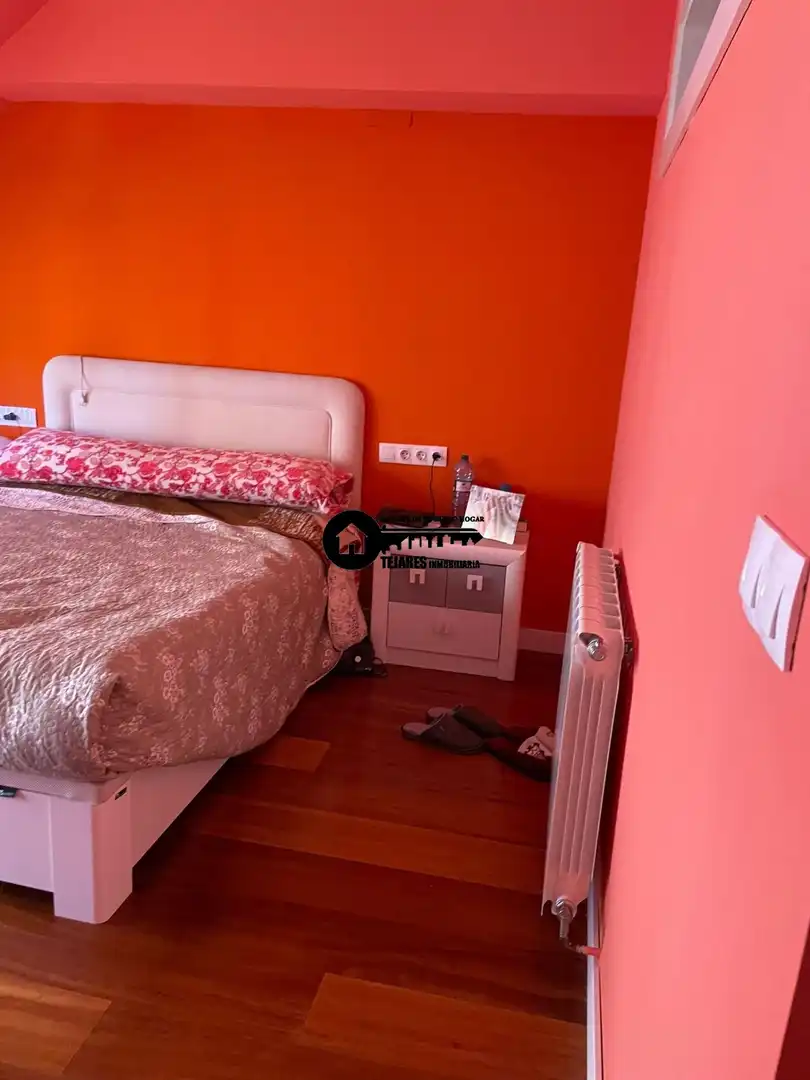 Habitación de Casa adosada en venta en Albacete con Aire acondicionado, Calefacción y Jardín privado