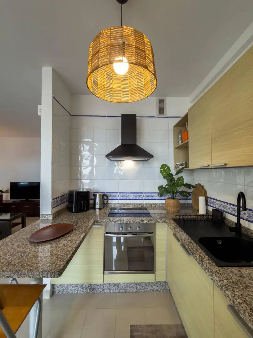 Cuina de Apartament en venda en San Cristóbal de la Laguna amb Jardí privat, Terrassa i Piscina comunitària