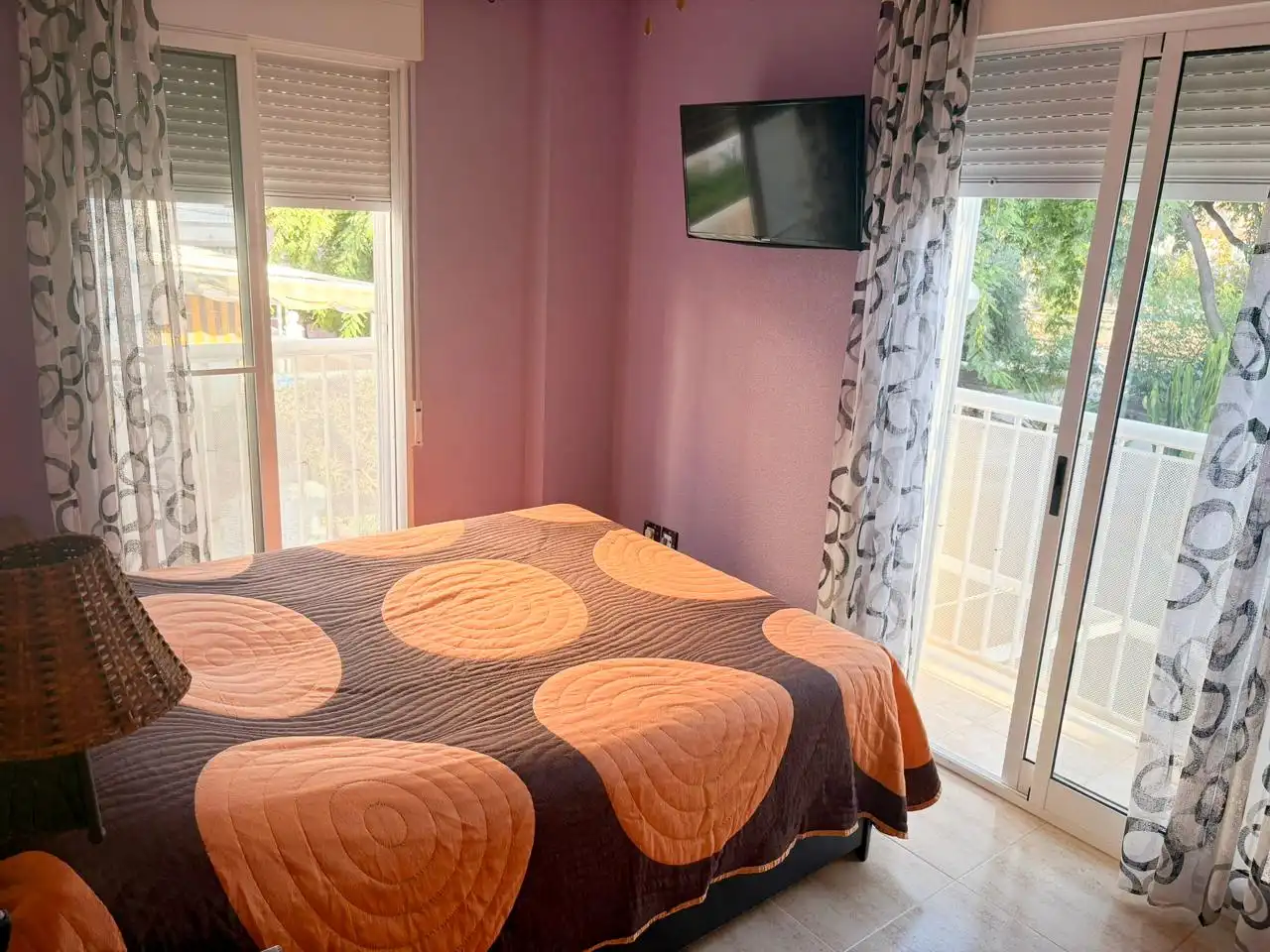 Schlafzimmer von Haus oder Chalet zur Miete in Santa Pola mit Klimaanlage, Terrasse und Balkon