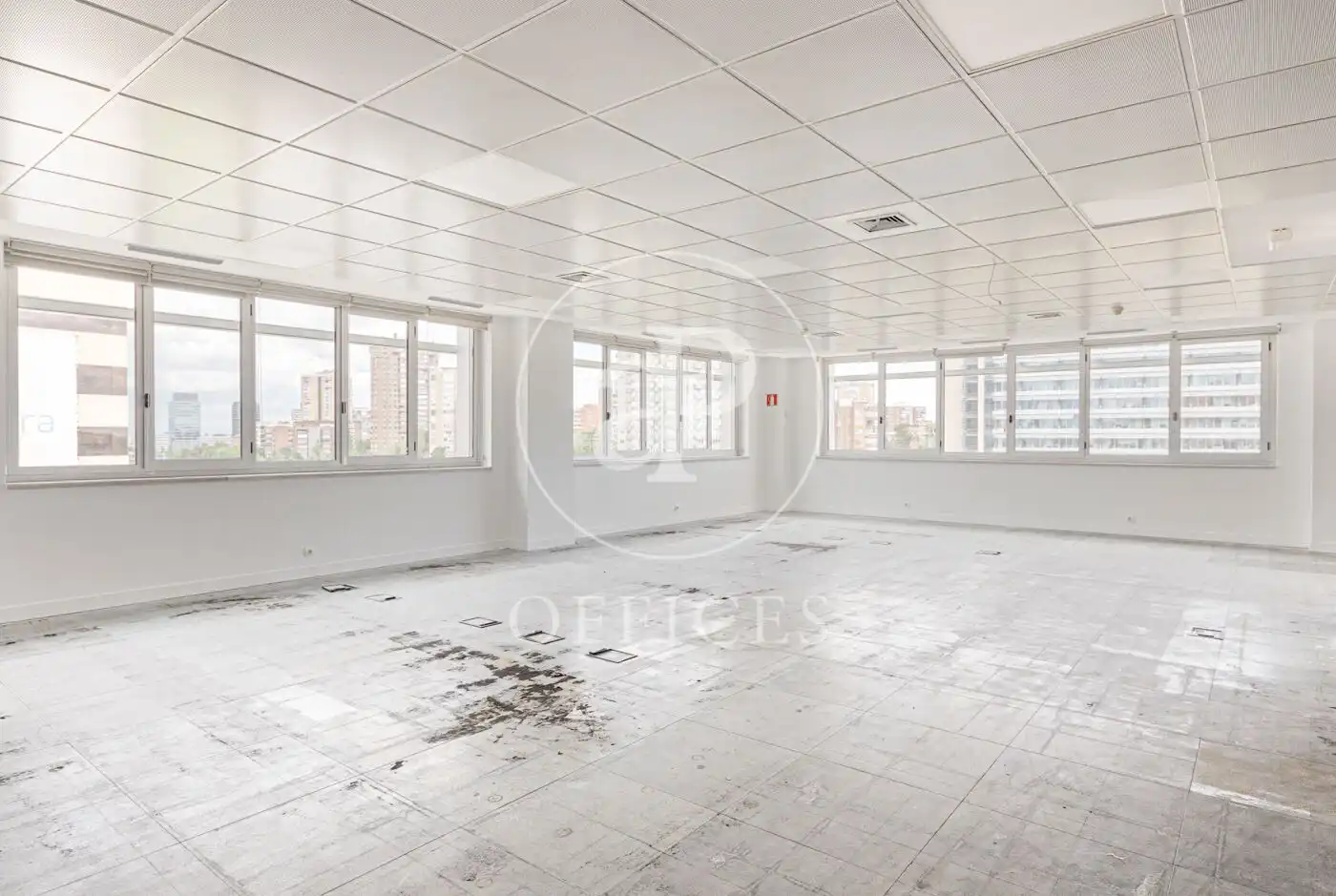 Office for rent in Madrid  with Air Conditioner and Heating
