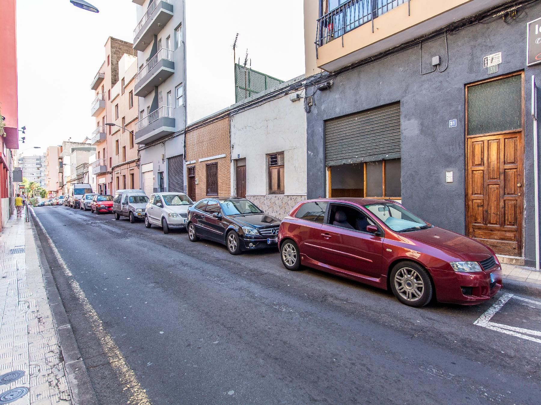 Premises for sale in La Salud