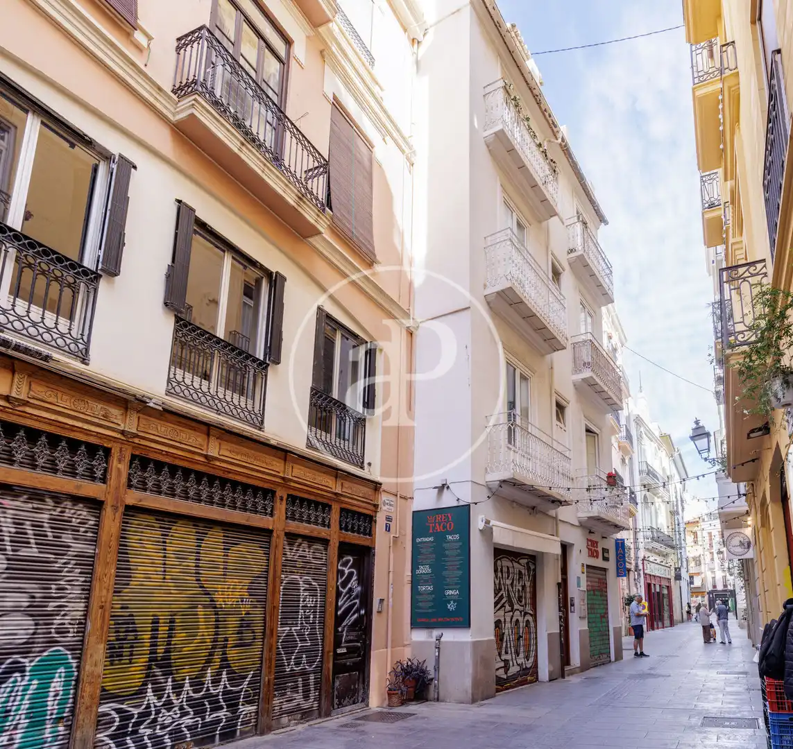 Vista exterior de Piso de alquiler en Valencia con Aire acondicionado, Calefacción y Amueblado
