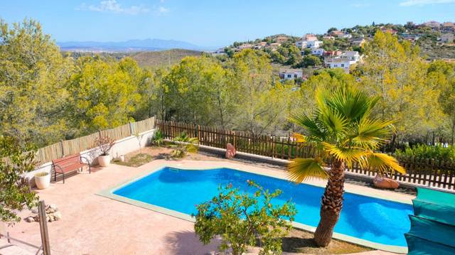 Casa-chalet en Venta en Olèrdola