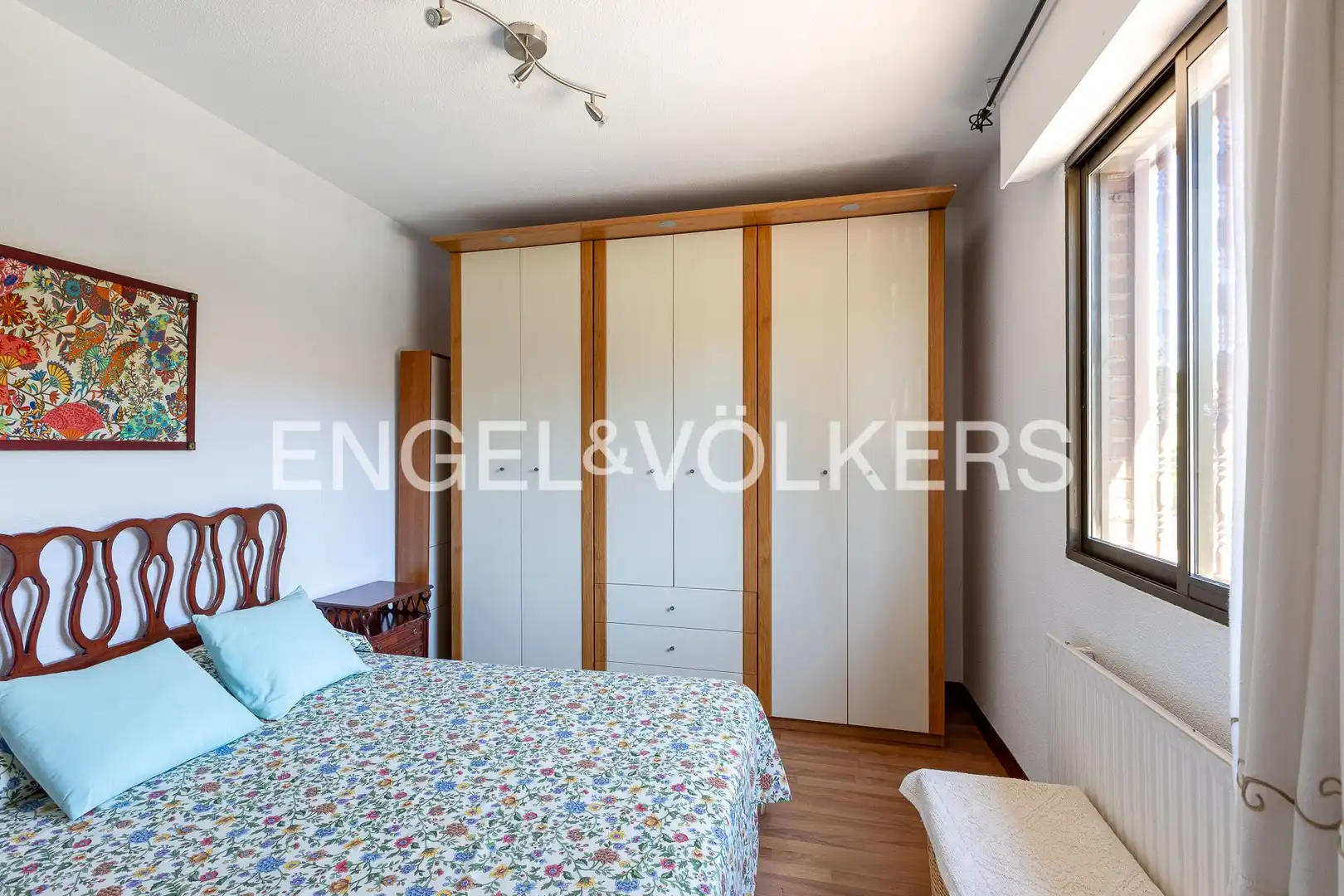 Habitación de Casa o chalet en venta en Pozuelo de Alarcón con Aire acondicionado, Calefacción y Jardín privado