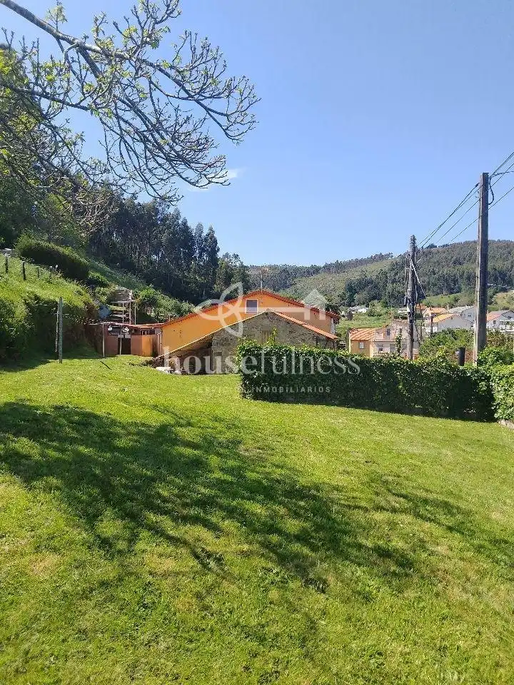 Vista exterior de Casa o xalet en venda en Ferrol amb Calefacció, Jardí privat i Terrassa