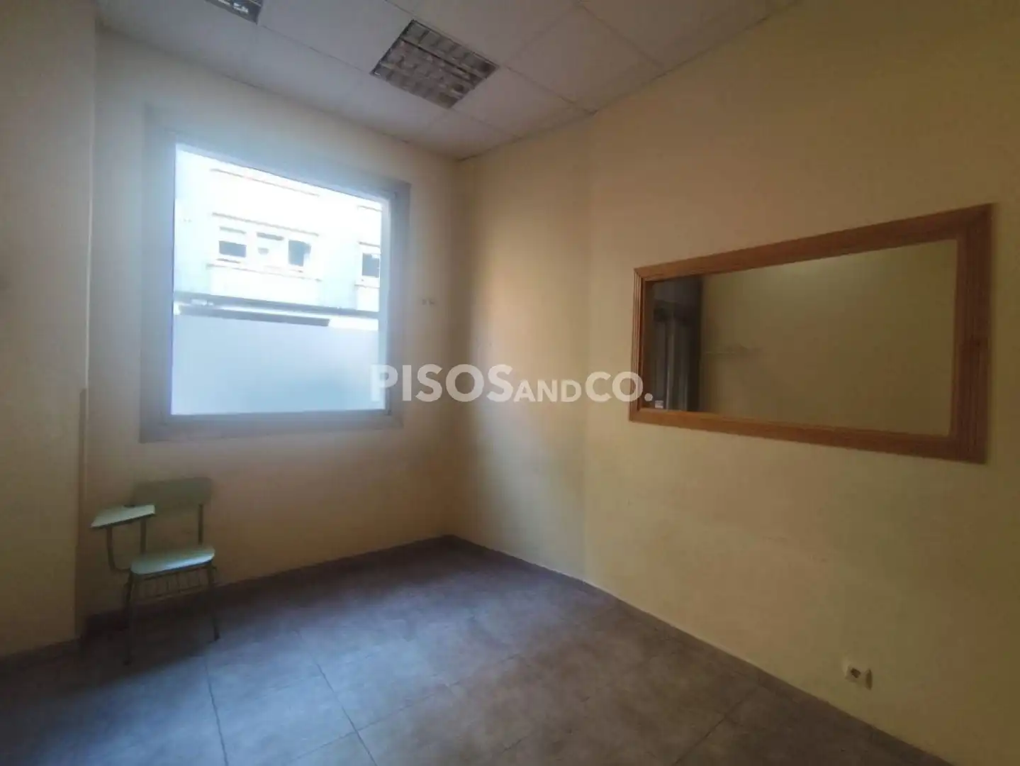 Local comercial en alquiler en Calle Tornos, imagen 4