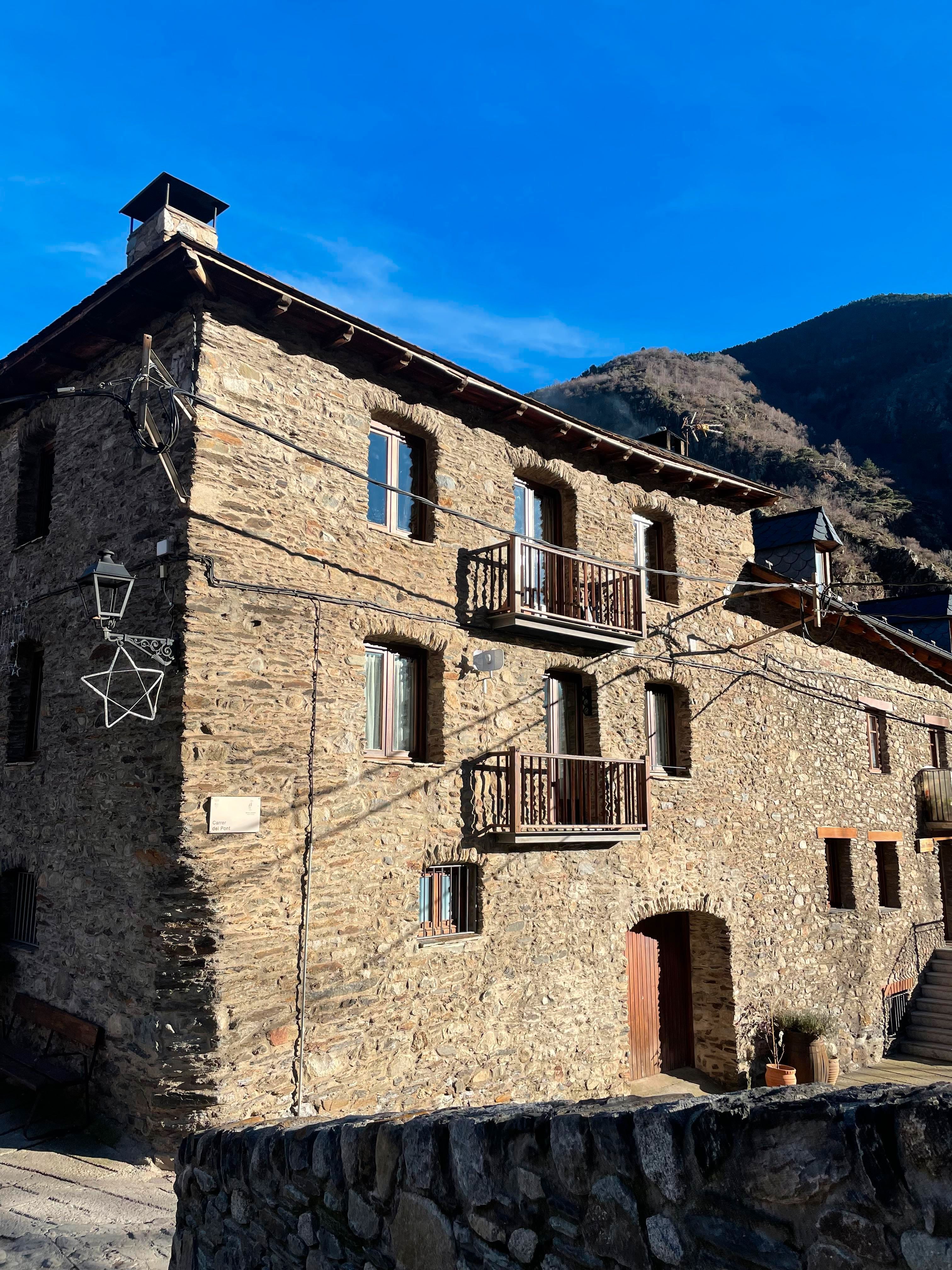 Exterior view of Duplex for sale in Alt Àneu  with Heating, Parquet flooring and Oven