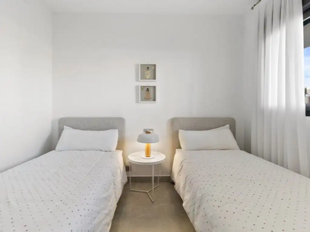 Dormitori de Apartament en venda en Orihuela