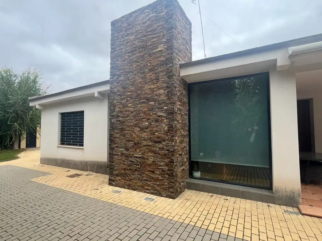 Vista exterior de Casa o chalet en venta en Albacete con Aire acondicionado, Calefacción y Jardín privado