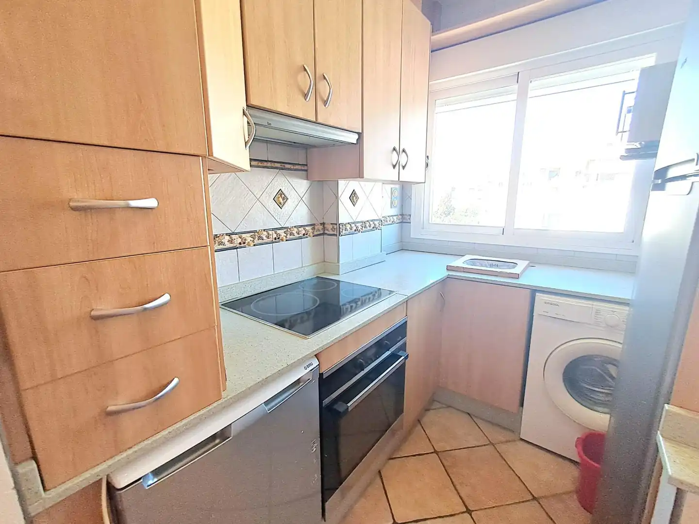 Cuina de Apartament en venda en Águilas amb Aire condicionat, Calefacció i Jardí privat