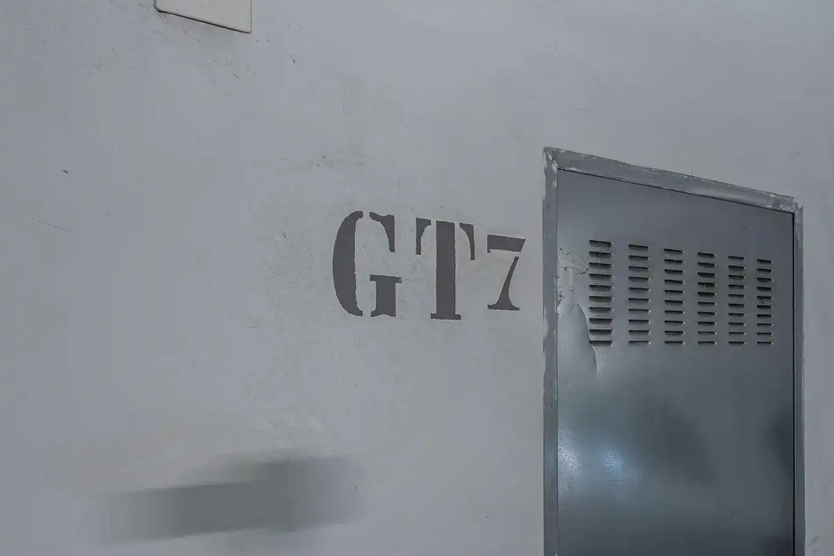 Flat for sale in Granada  with Air Conditioner, Heating and Storage room