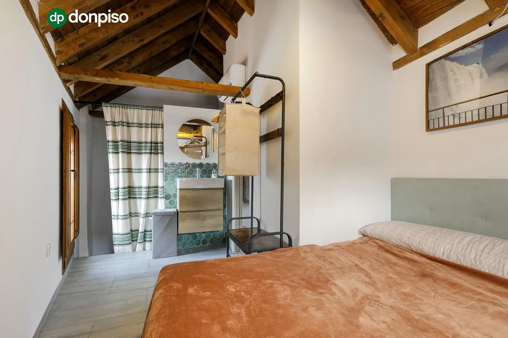 Habitación de Casa adosada en venta en Beiro