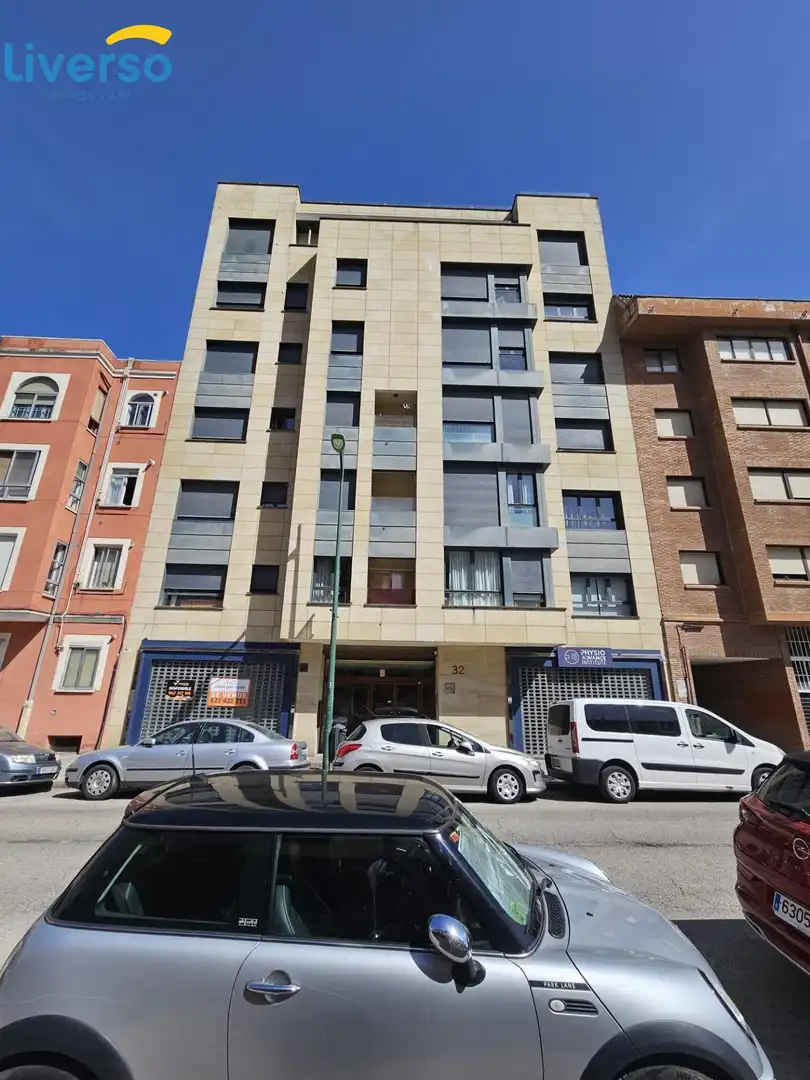 Exterior view of Flat for sale in Burgos  with Furnished