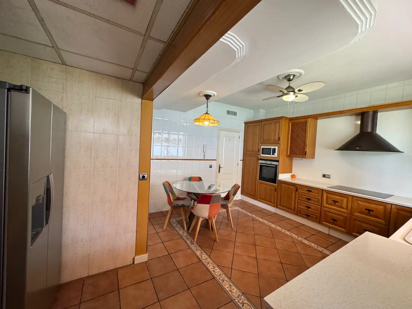 Cocina de Casa o chalet de alquiler en Espartinas con Aire acondicionado, Calefacción y Jardín privado