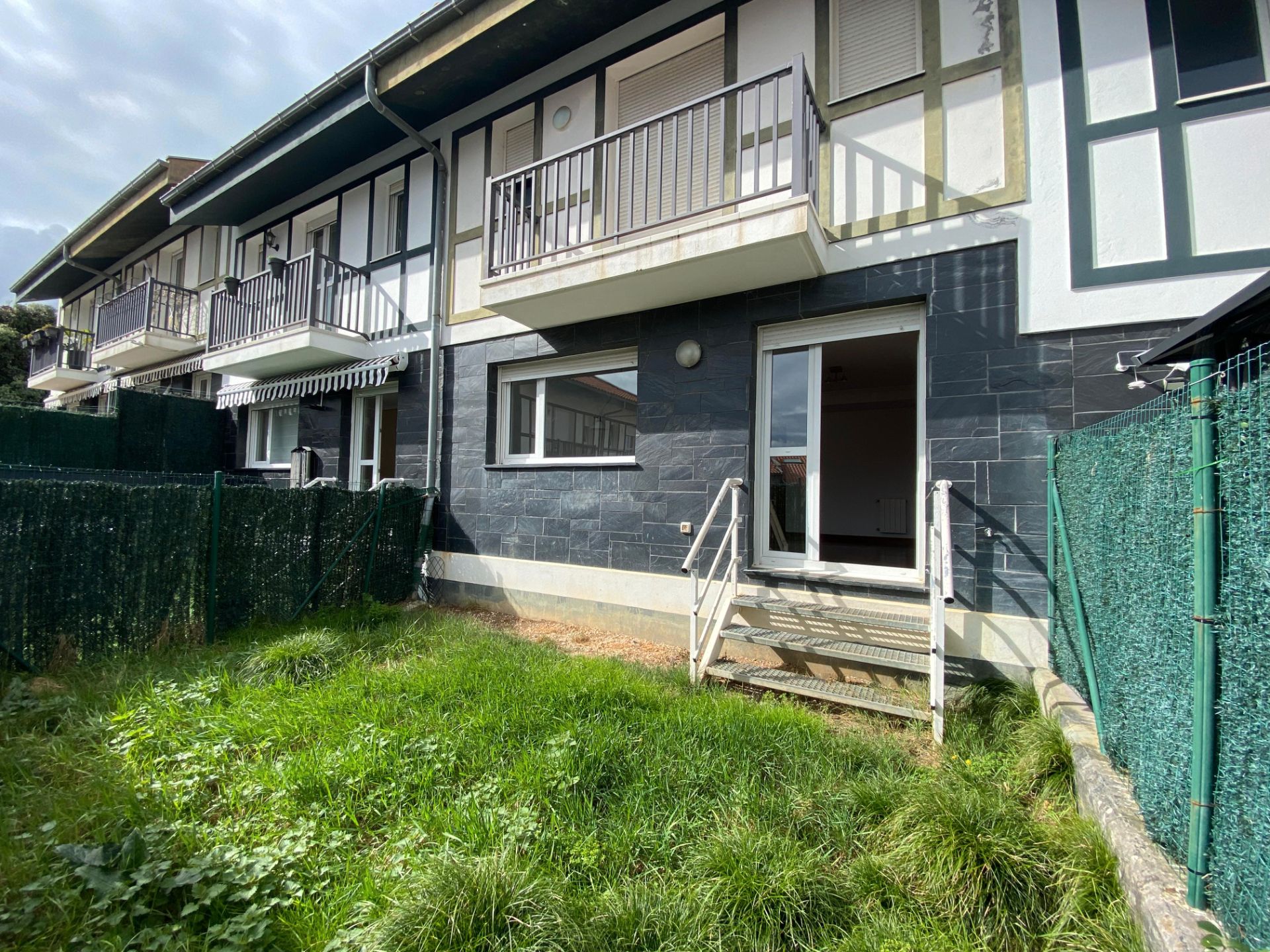 Exterior view of House or chalet for sale in Castro-Urdiales  with Heating, Private garden and Terrace