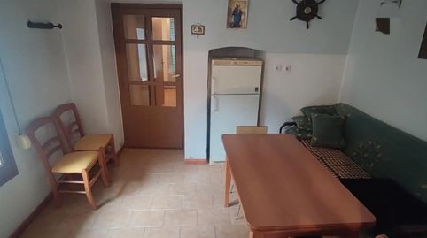 Foto 4 de Casa adosada en venda a Calle Velasco, 23, Pradejón, La Rioja
