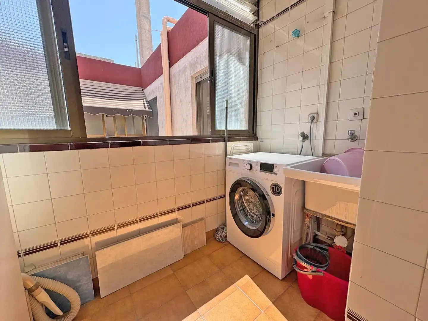 Terrasse von Wohnung zum Verkauf in Alicante / Alacant mit Klimaanlage, Heizung und Terrasse