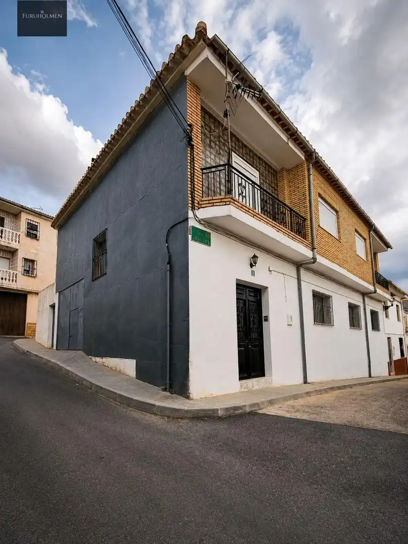 Haus zum Verkauf in Torre-Cardela