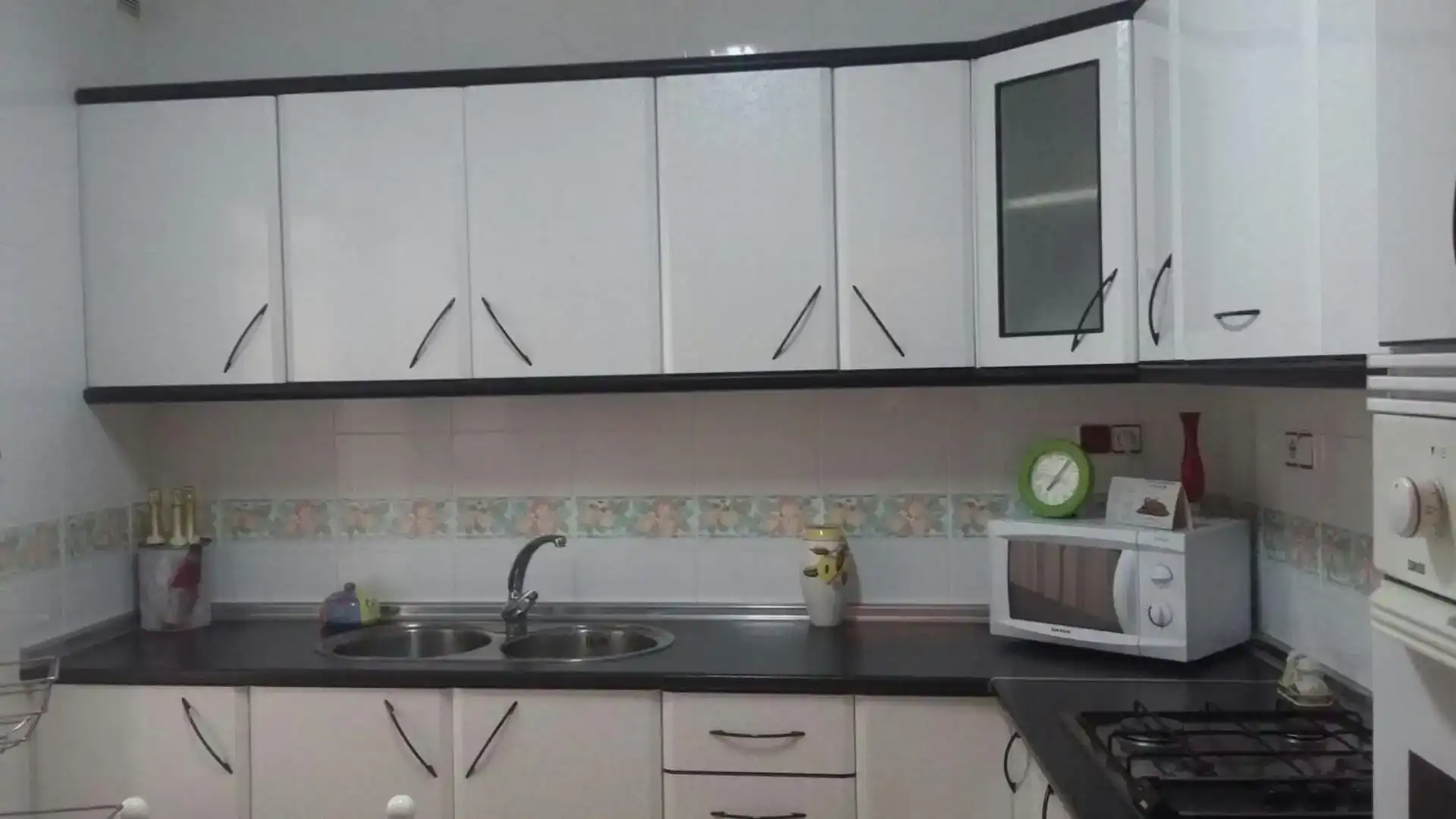 Cuina de Pis en venda en Alhama de Almería amb Aire condicionat, Traster i Moblat
