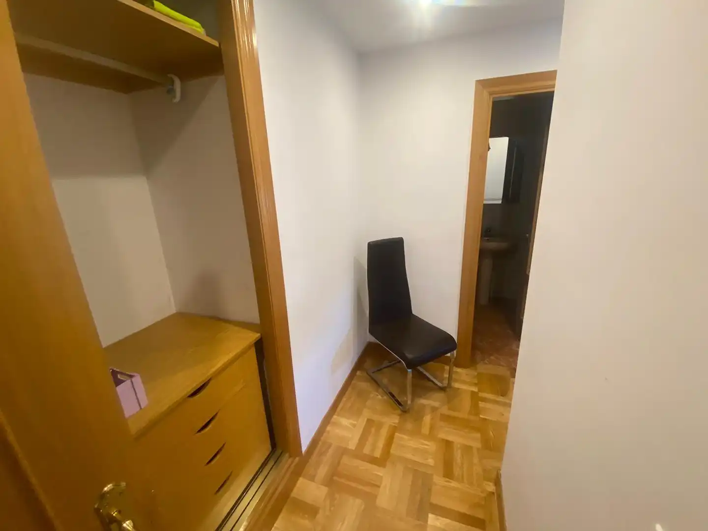 Flat for rent in Calle las Infantas, Universidad - Las Huelgas