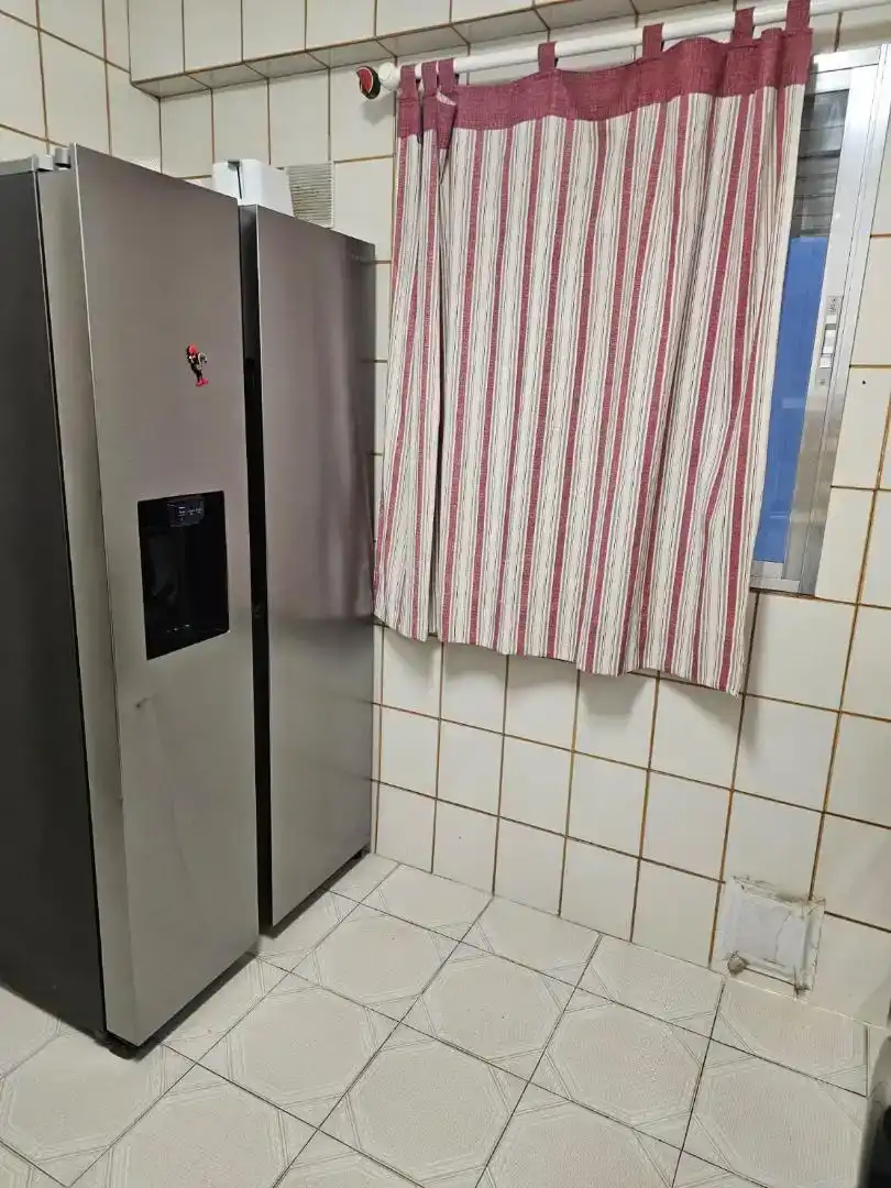 Badezimmer von Wohnung zur Miete in Parla mit Klimaanlage, Ofen und Waschmaschine