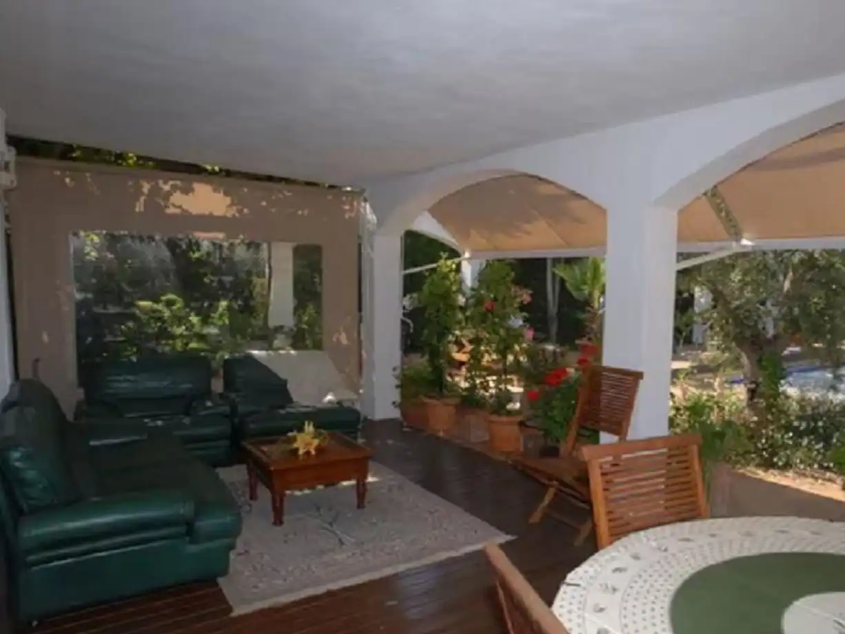 Detached house with pool to rent in Cap Blanc 10, imagen 4