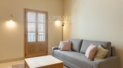 Foto 2 de Piso de alquiler en Lancaster, El Raval,  Barcelona Capital