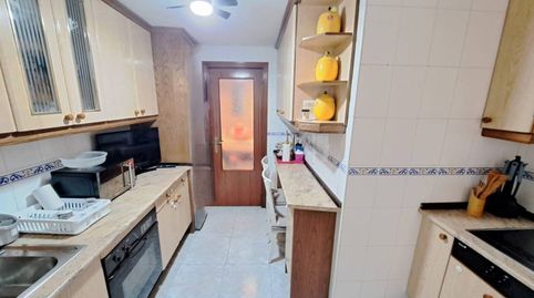 Foto 3 de Piso en venta en Reyes, Parla