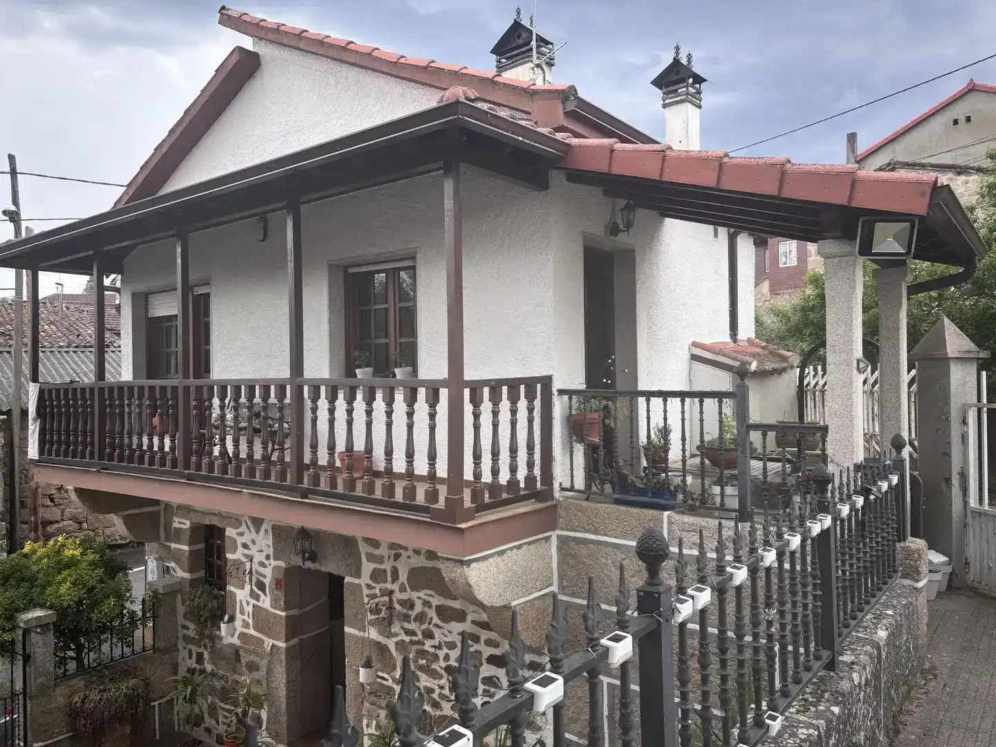 Vista exterior de Casa o chalet en venta en Barbadás con Balcón