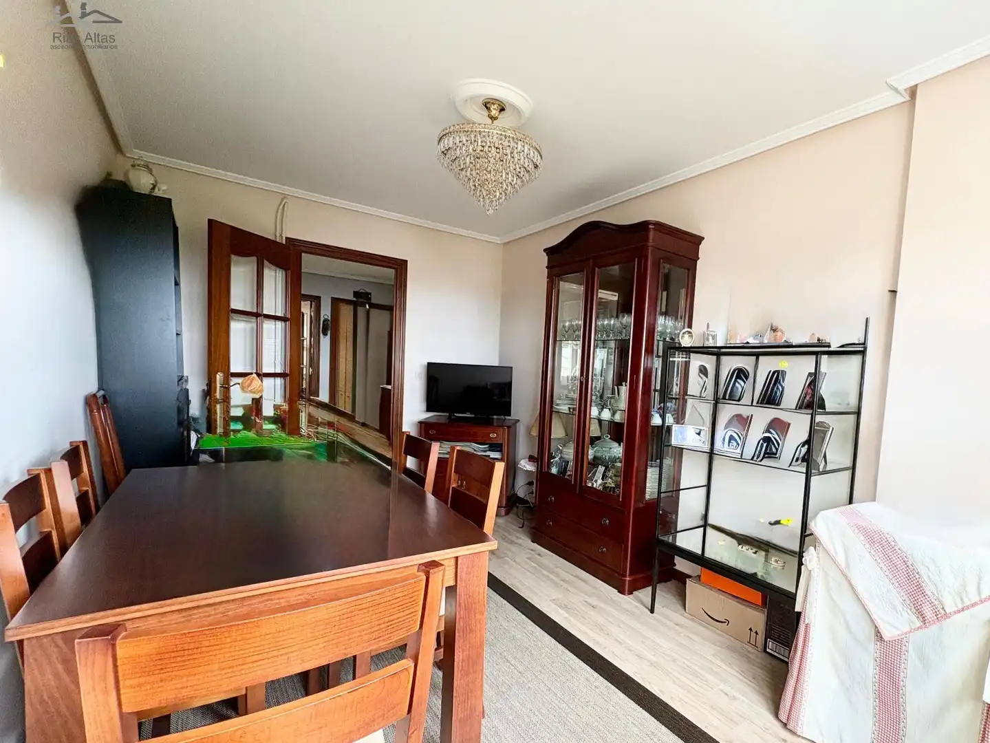 Comedor de Piso en venta en A Coruña Capital  con Calefacción, Jardín privado y Trastero