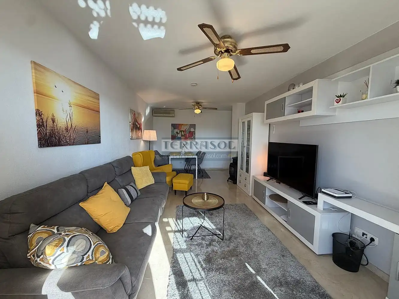 Apartamento con piscina en venta en Caleta de Vélez, imagen 4