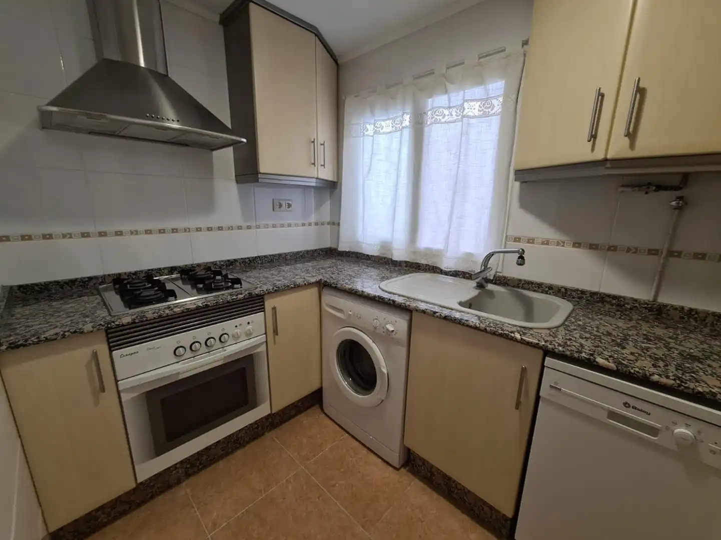Piso de alquiler en Burjassot - AV MARIA ROS, 3, Zona Concordia