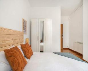 Bedroom of Flat to share in  Madrid Capital  with Air Conditioner, Heating and Private garden