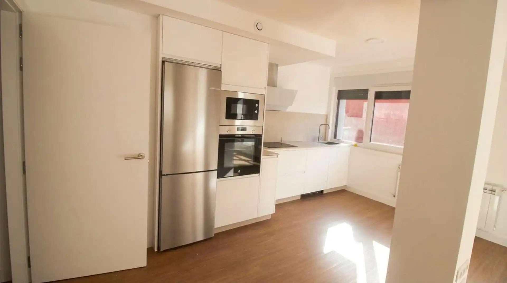 Cuina de Pis en venda en Oleiros amb Calefacció, Parquet i Terrassa