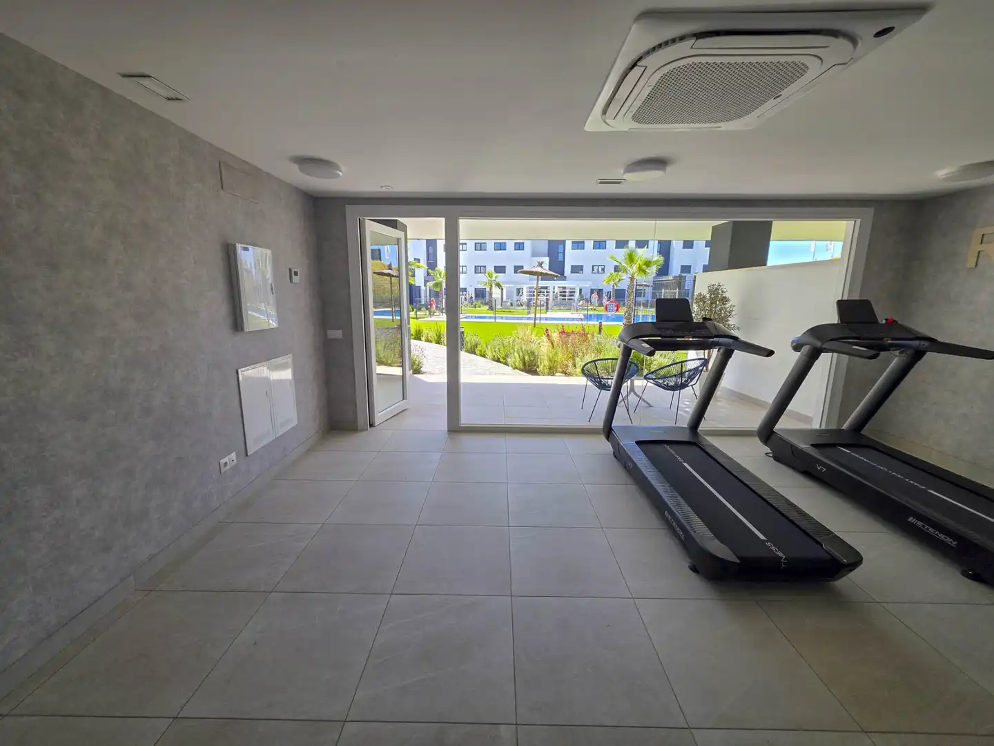 Apartament amb piscina en venda a SUP-03 ARROYO ENMEDIO E. 1, imagen 14