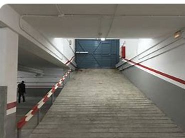 Individuale con ascensore in affitto a Calle UA1 Peri