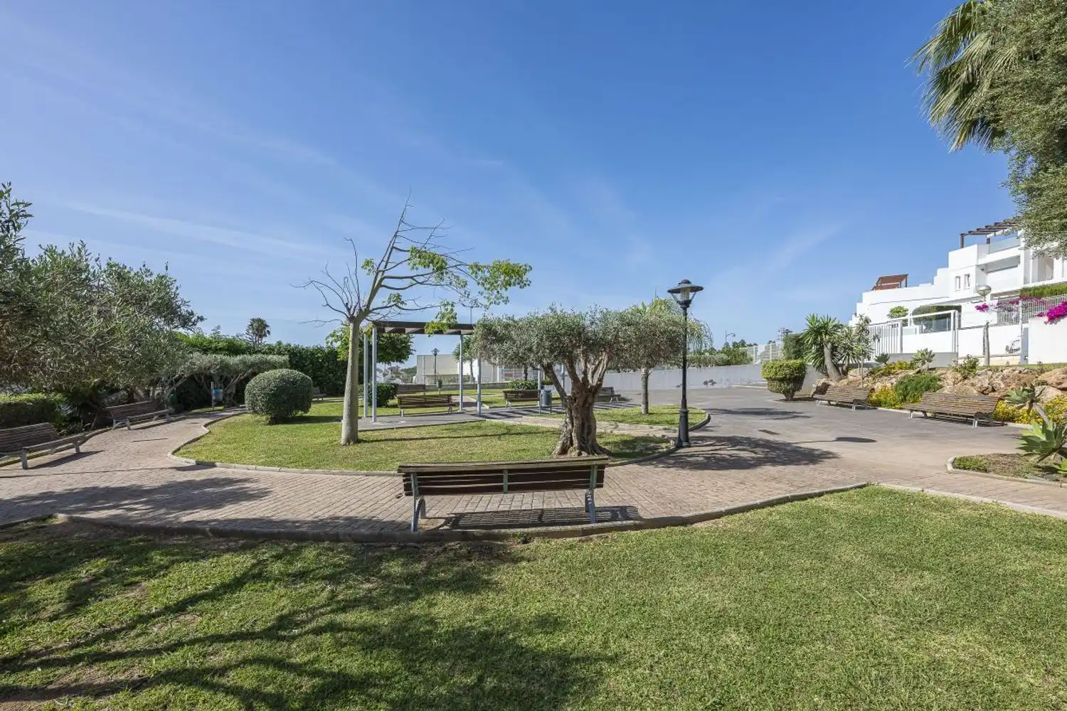 Chalet con piscina en venta en Calle Adarves de Calypso, imagen 8