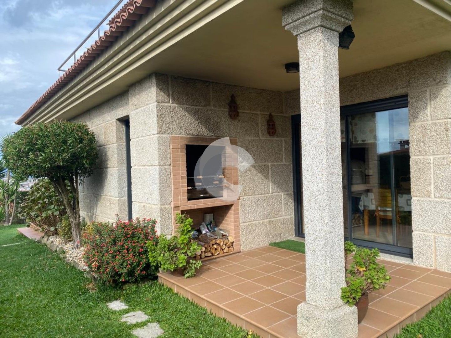 Exterior view of House or chalet for sale in Vigo   with Private garden