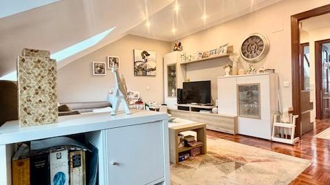 Foto 3 de Àtic en venda a Avenida Schulz, Llano, Gijón