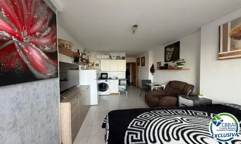 Habitación de Estudio en venta en Empuriabrava con Calefacción y Amueblado